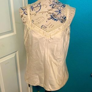 Ann Taylor Size 12 Women’s Cream Satin Camisole with Lace Elegant Details